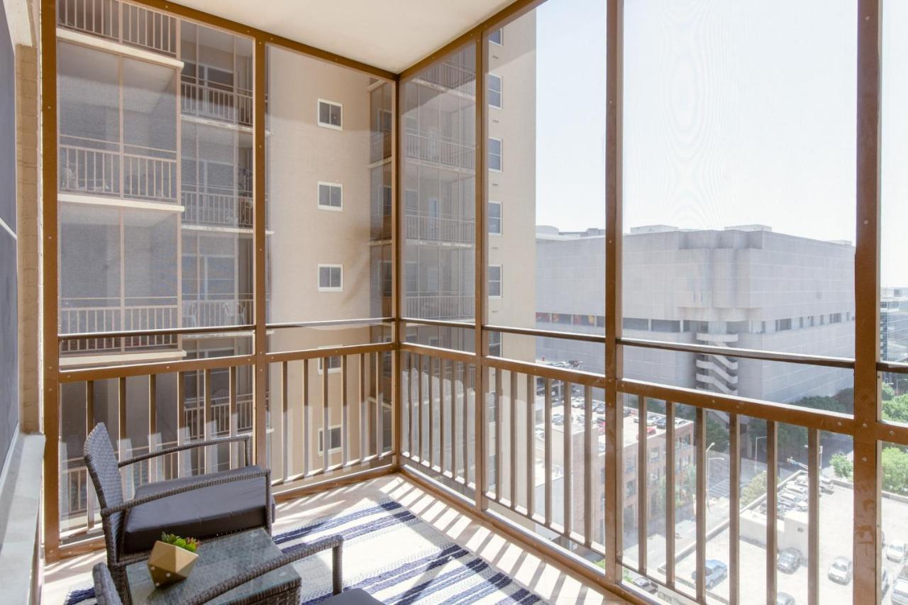Rare 2 Bed 2 Bath Downtown Condo Near Aquarium แอตแลนตา ภายนอก รูปภาพ