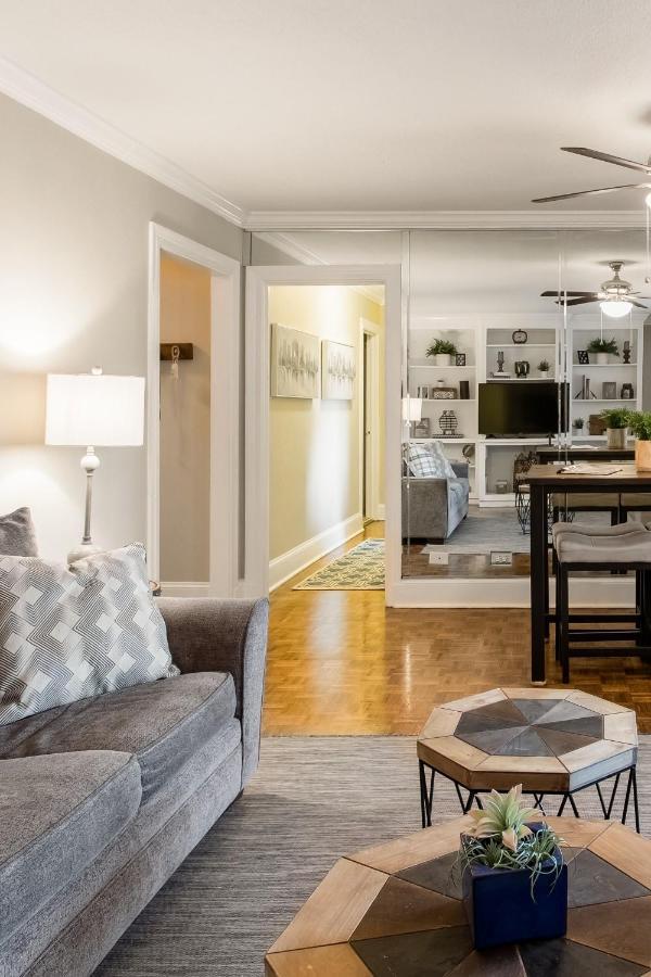 Rare 2 Bed 2 Bath Downtown Condo Near Aquarium แอตแลนตา ภายนอก รูปภาพ